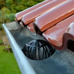 Dakgoot Bladvangers Tegen Verstopte Afvoerpijpen - Set Van 2 Stuks -Aanbiedingen Intieme Eden Winkel dakgootbeschermers 1484066306 3 600