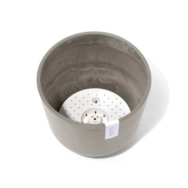 ECOPOTS Oslo Met Waterreservoir - Taupe Ø 25 Cm 5 ECOPOTS Oslo Met Waterreservoir - Taupe Ø 25 Cm - Afbeelding 3