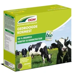 DCM Gedroogde Koemest 3 Kg