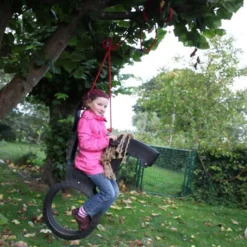 ESSCHERT DESIGN Paardenschommel Autoband 9 ESSCHERT DESIGN Paardenschommel Autoband -Aanbiedingen Intieme Eden Winkel paardenschommel uit autoband 1484052731 5 600