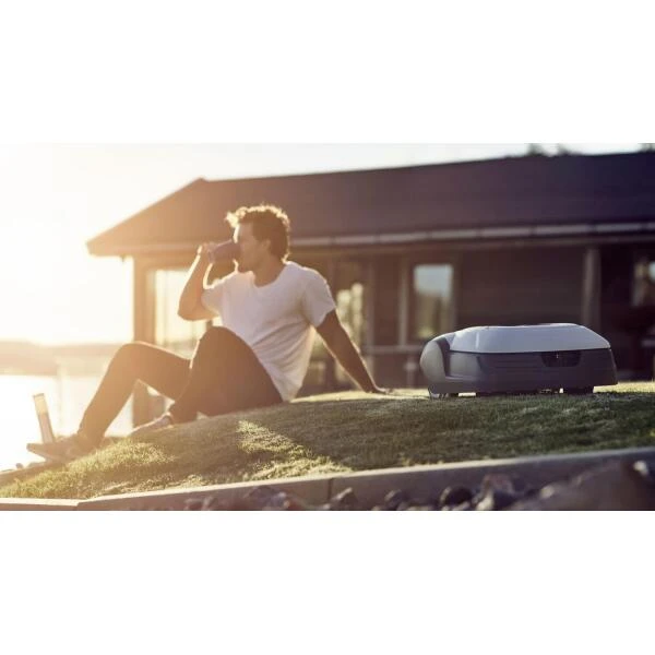 Robotmaaier CRAMER RM1000 Tot 1000 M² 4 Robotmaaier CRAMER RM1000 Tot 1000 M² - Afbeelding 2